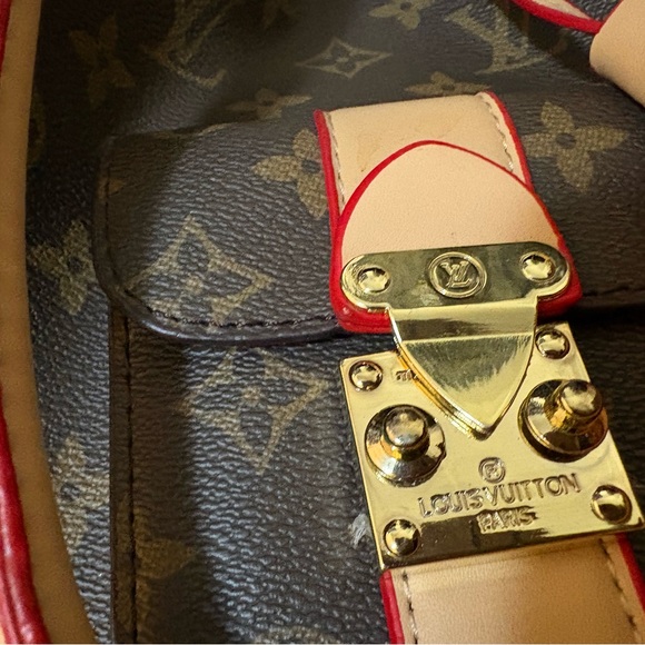 Stylish Drawstring Bucket Bag - Picture 3 of 16